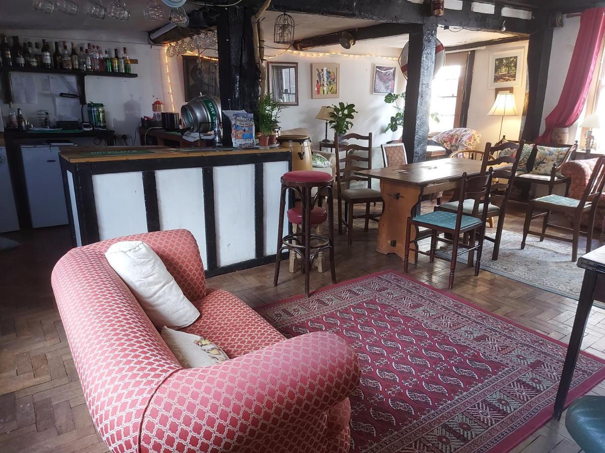 הארוויץ' The Swan Inn מראה חיצוני תמונה