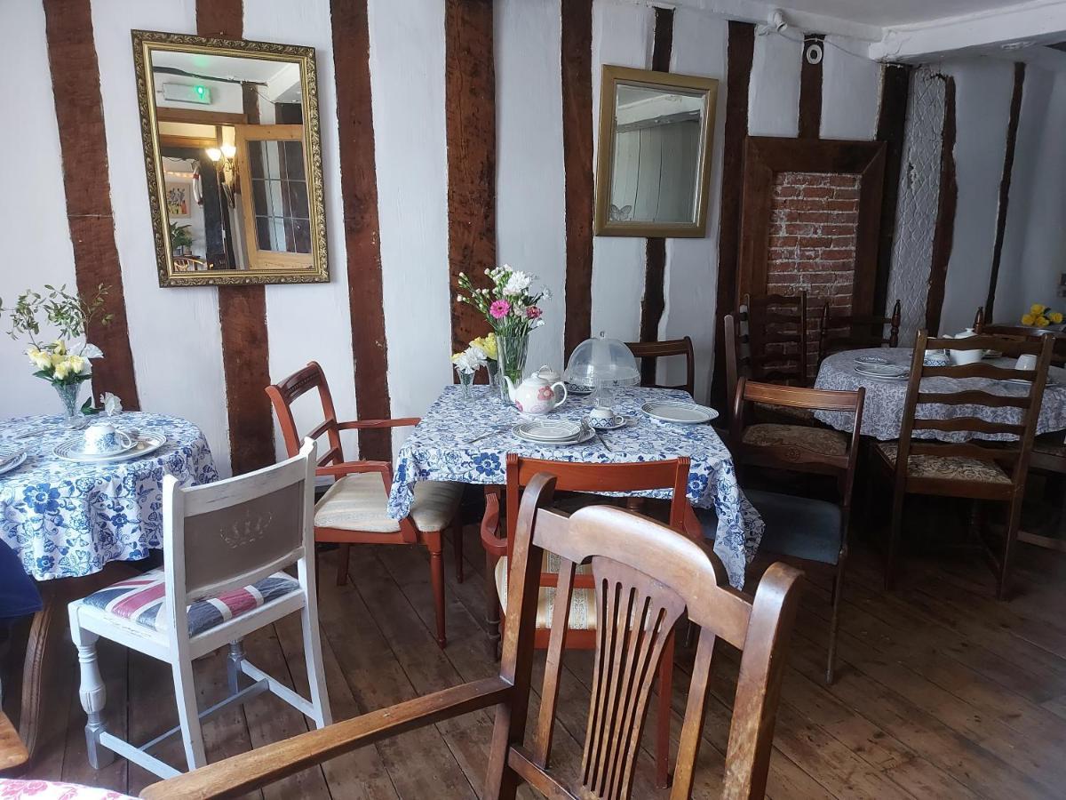 הארוויץ' The Swan Inn מראה חיצוני תמונה