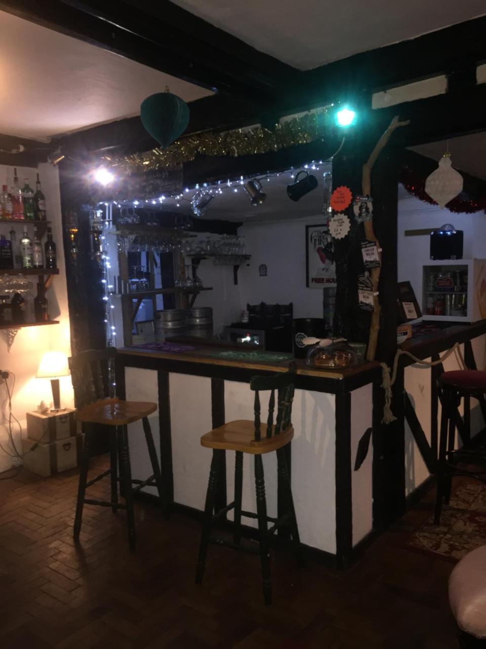 הארוויץ' The Swan Inn מראה חיצוני תמונה
